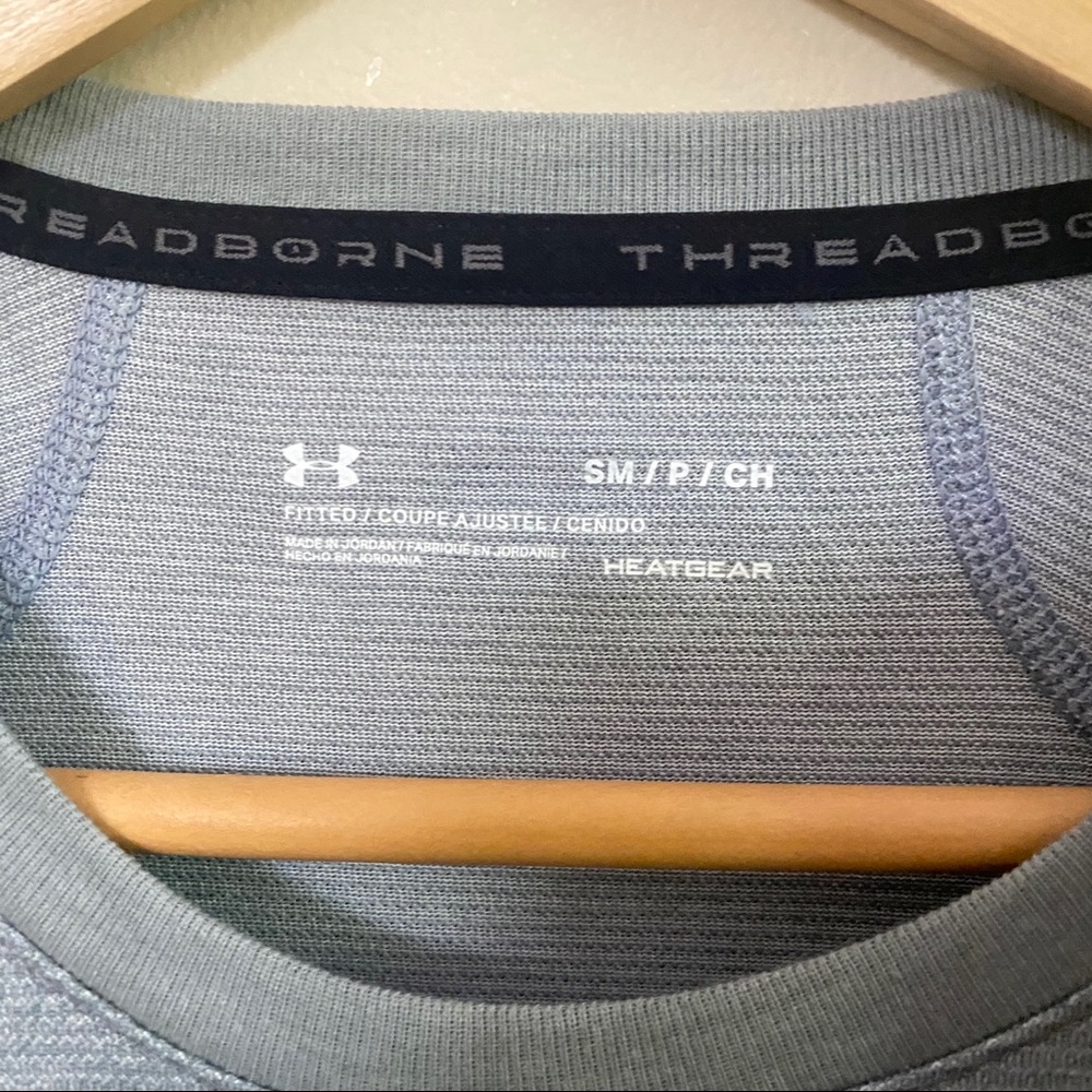 SOLD NWT Under Armour Threadborne Long Sleeve Gray - Picture 3 of 6